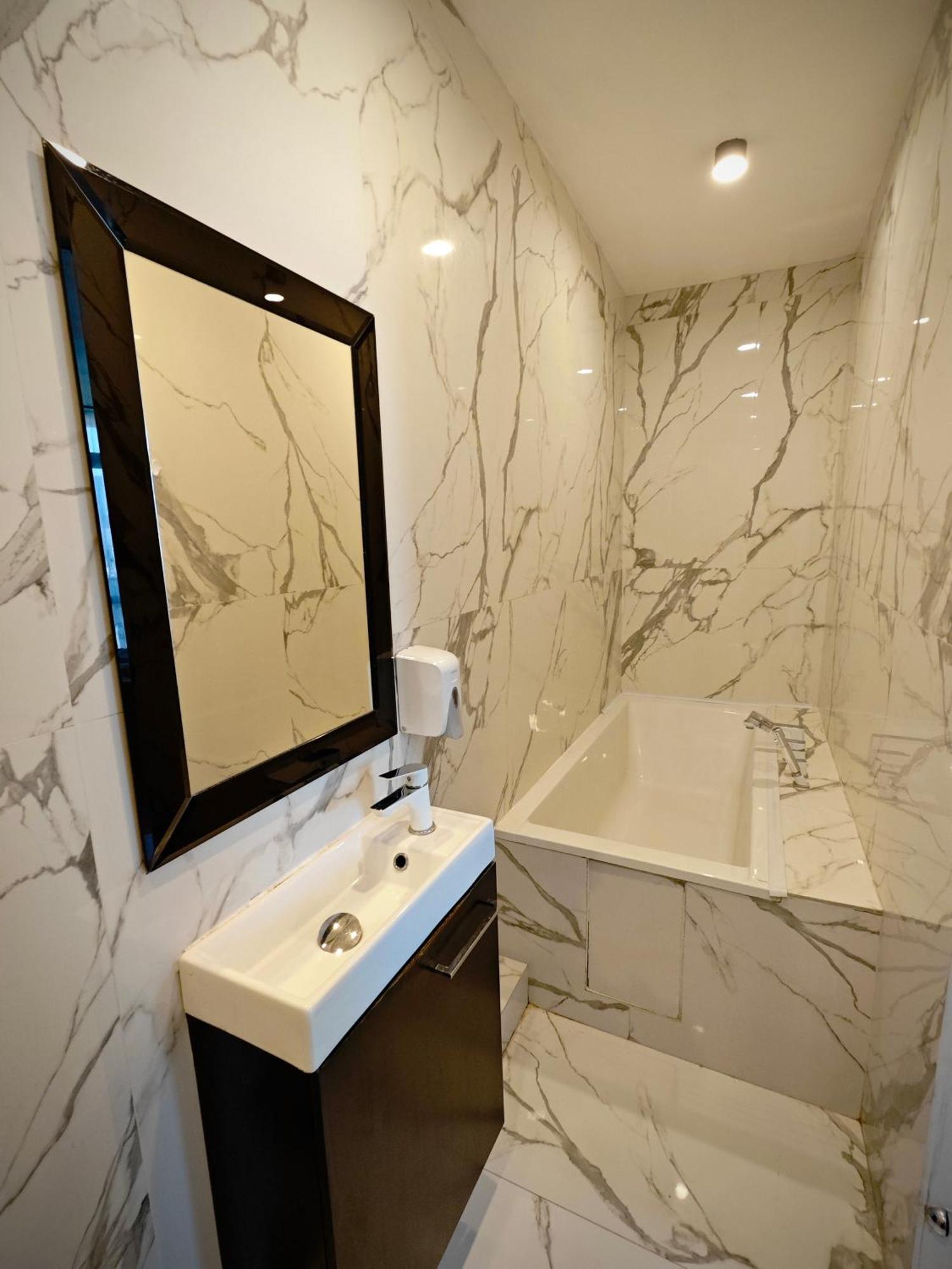 Marszalkowska Apartments Studio Central Varsó Kültér fotó